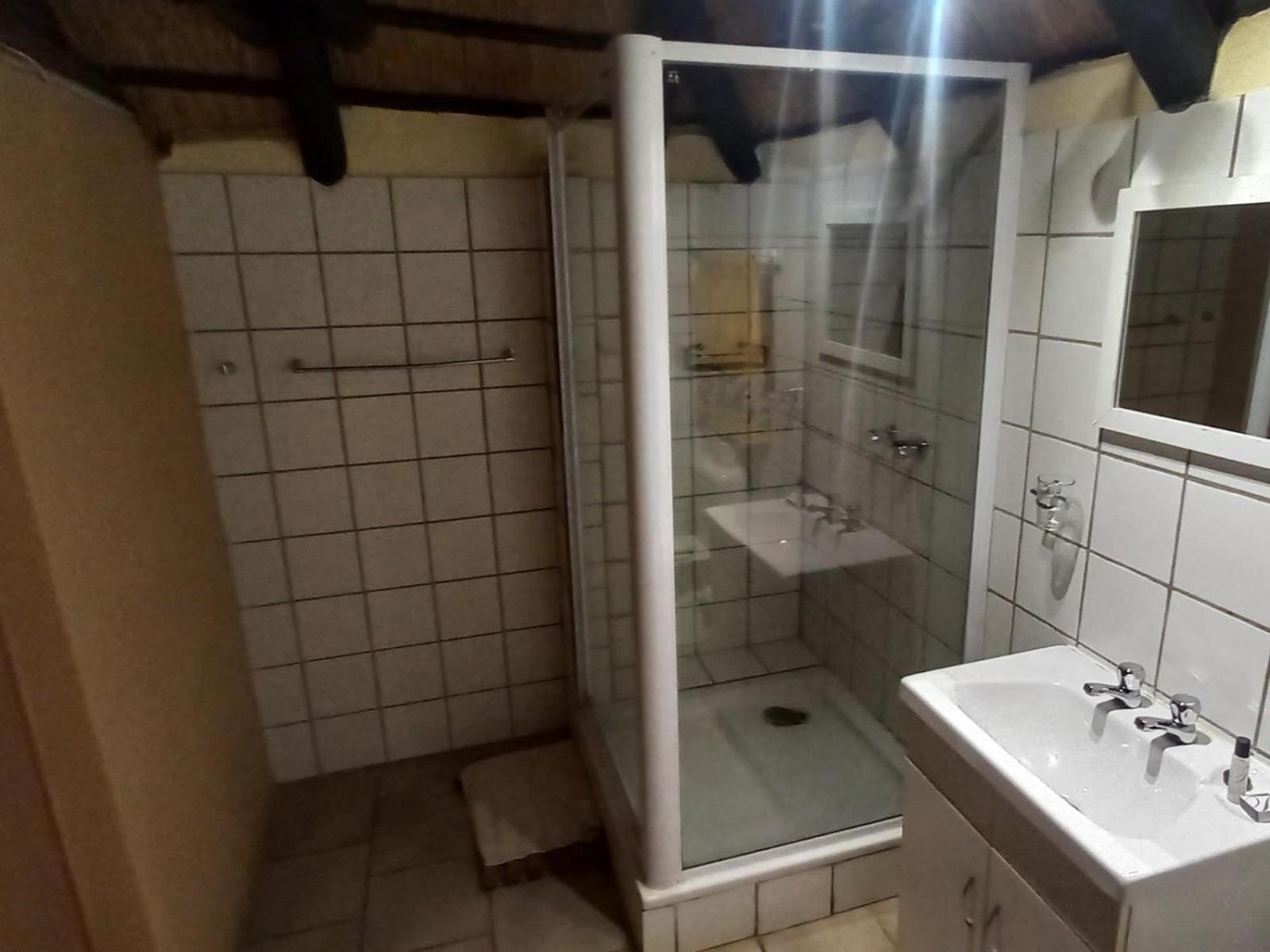 Ombinda Country Lodge Outjo Pokoj fotografie