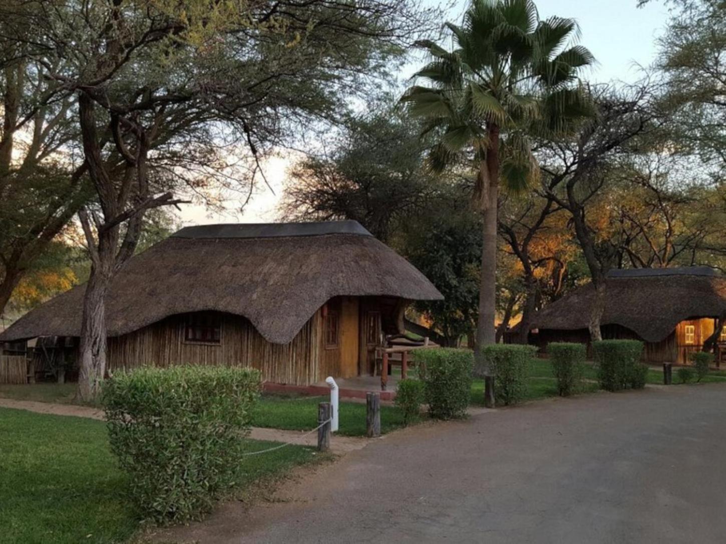 Ombinda Country Lodge Outjo Exteriér fotografie