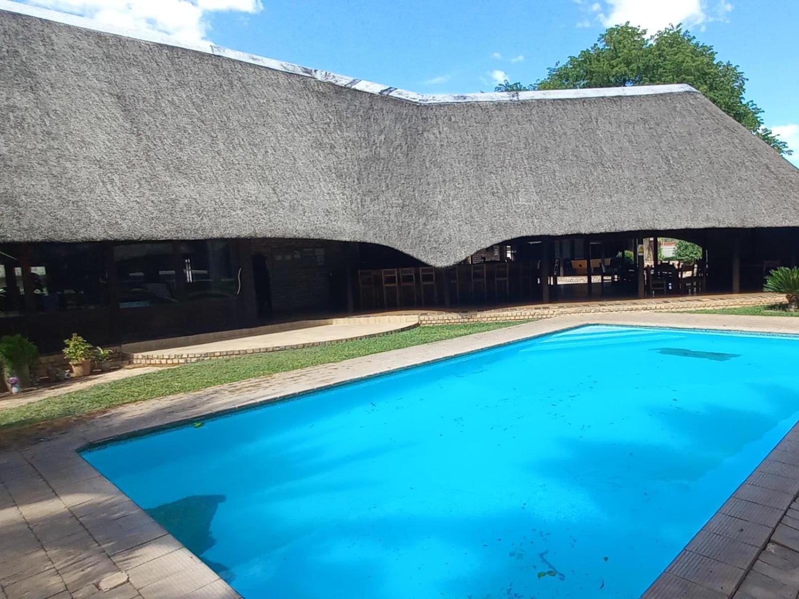 Ombinda Country Lodge Outjo Exteriér fotografie